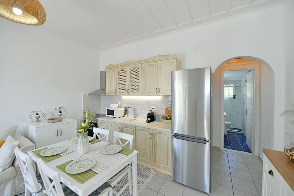 Olivo II Luxury Apartment Hydra  Luaran gambar